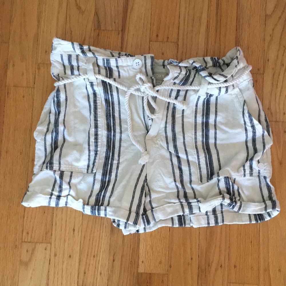 Roxy striped cream blue tie shorts small
